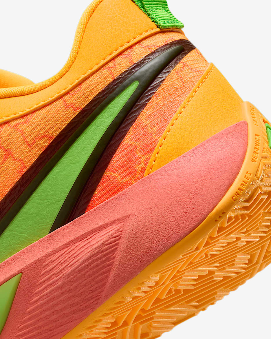 Tenis de basquetbol para ninos grandes Giannis Freak 6. Nike MX